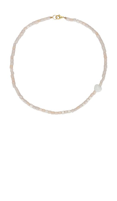 Casa clara collar de cuentas fretty en color crema a