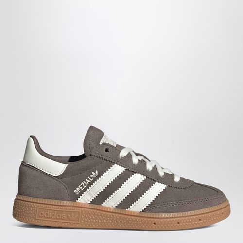 Adidas Handball Spezial sneakers in brown and white