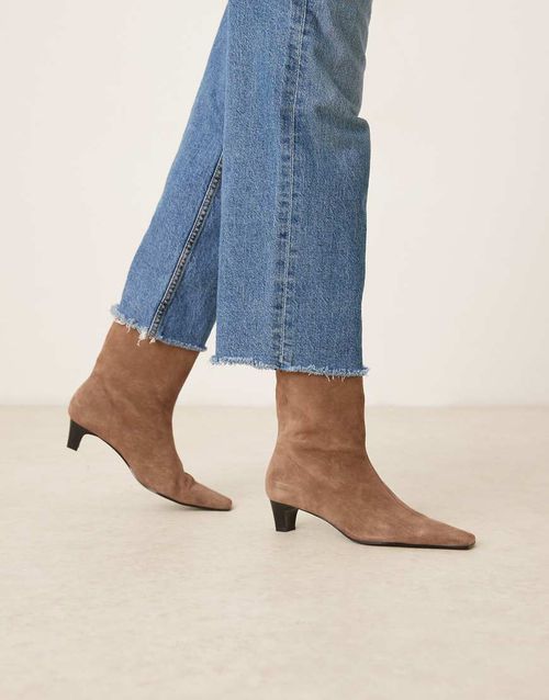 Suede square toe low heeled boots in mocha-Brown