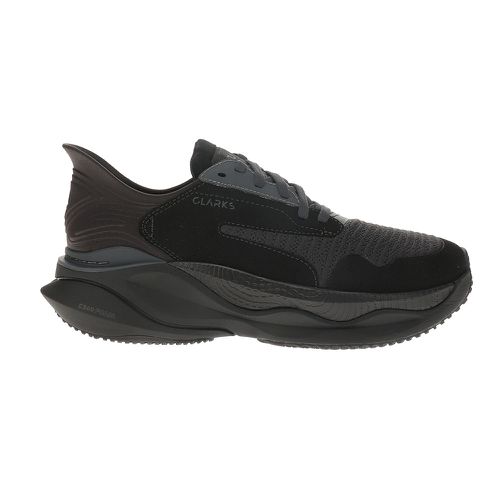 Pace Sneakers