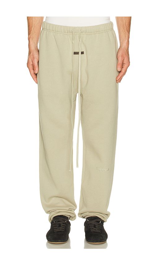 Fear of God ESSENTIALS Vintage Fleece Sweatpant in Abbey Stone. L also in M, S, XL/1X, XS, XXL/2X