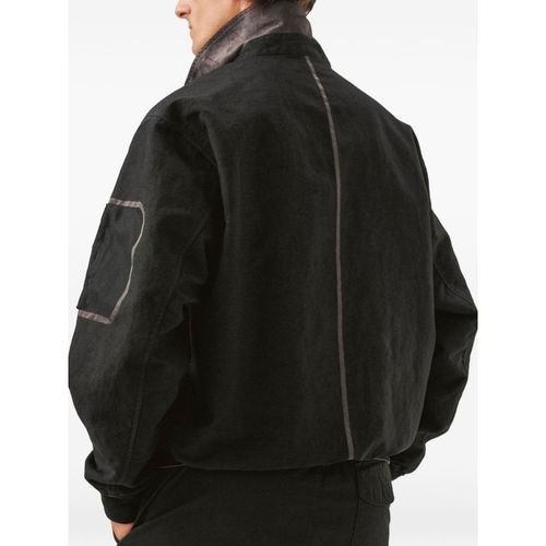 Zip pockets jacket