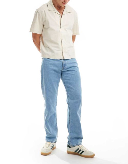 Ryan straight jeans in mid blue wash