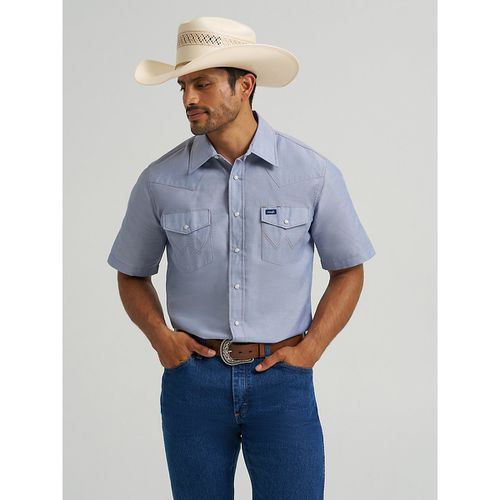 Cowboy Cut® Firm Finish Denim Short Sleeve Work Western Shirt in Chambray