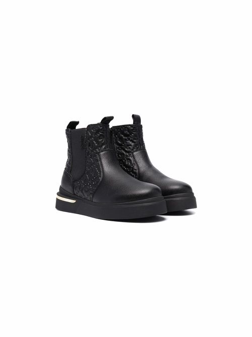 Logo embossed ankle boots - Black