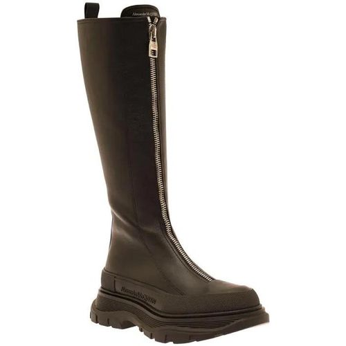 Walker & Boots