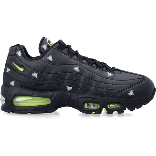 Nike Sneaker