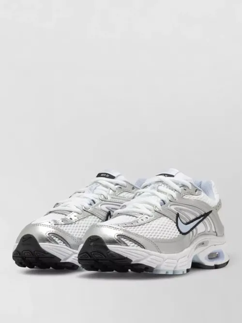 Nike - low top sneakers mesh upper rubber sole