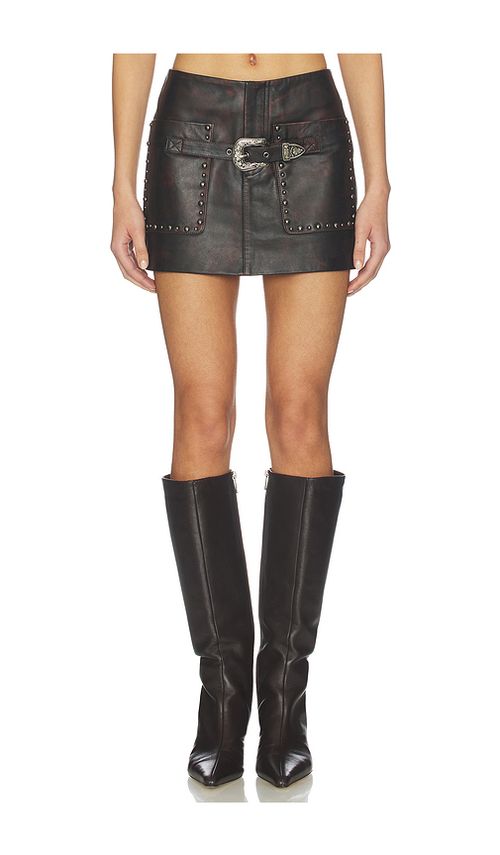 Understated Leather Low Rise Buckle Skirt in Chocolate. M. Also in XS