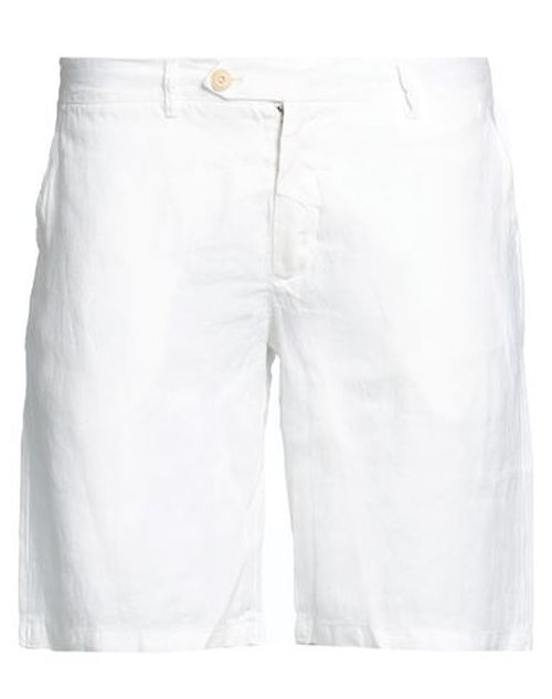 Man Shorts & Bermuda Shorts Ivory
