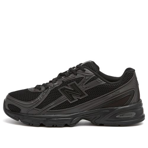 740 Sneaker in Black