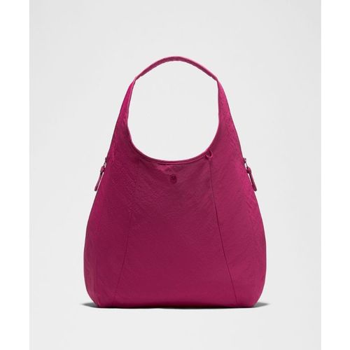 Lululemon – Slouchy Shoulder Bag 19L – Color Pink