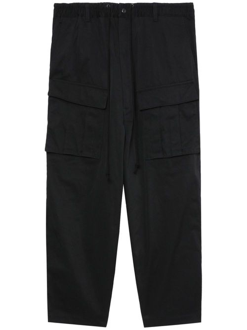 Straight-leg cargo cropped trousers - Black