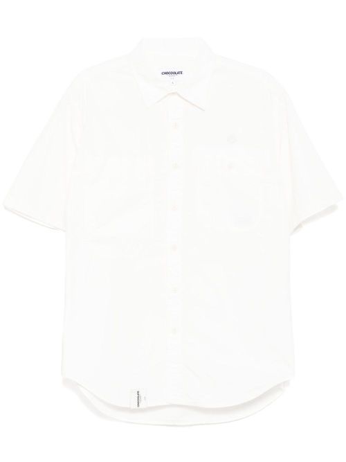 CHOCOOLATE logo-patch shirt - White