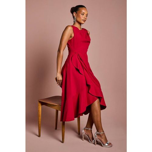 Coast Women's Petite Crepe Ruffle Dress With Low Back in Berry
