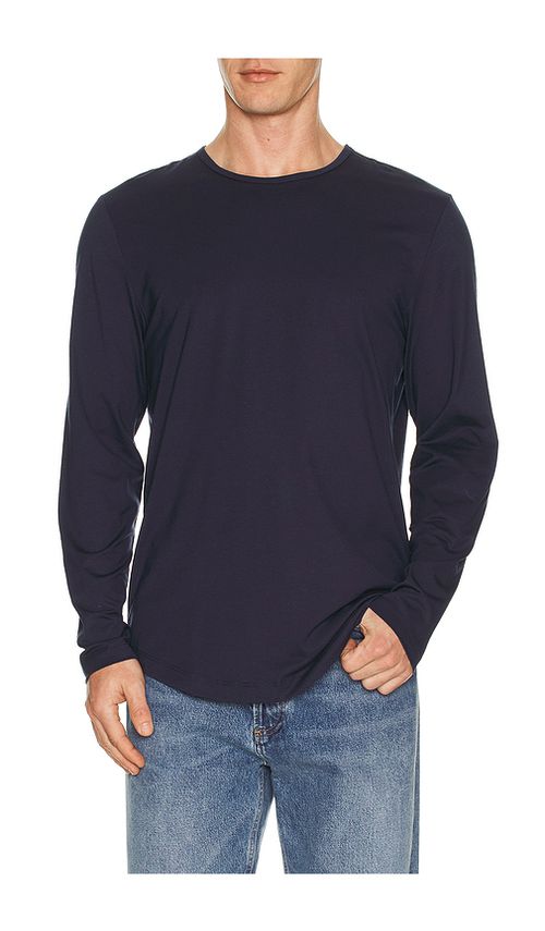 Cuts Ao Long Sleeve Curve Hem Tee in Navy. L. Also in M, S, XL/1X, XXL/2X