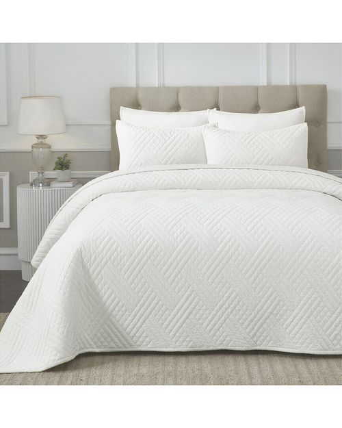 Superior Karina Velvet Lightweight Quilt Set