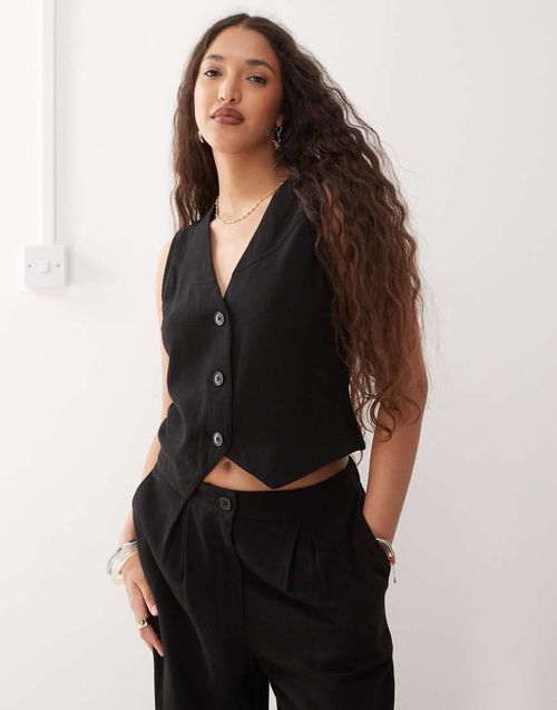 Reclaimed Vintage linen waistcoat in black