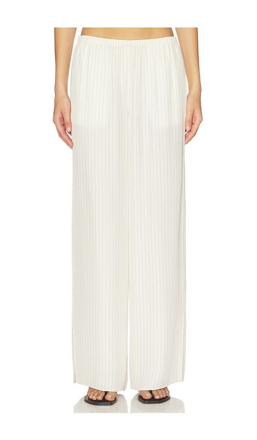 Theory Slit Pant in Cream. - S also in XS, M