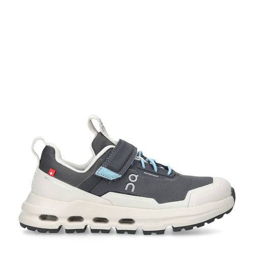 On Running Waterproof Cloudhero Trainers