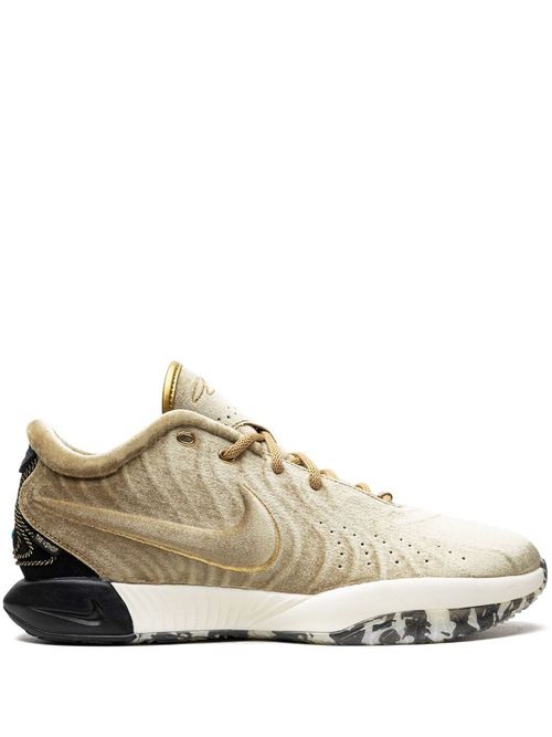 Nike x The Shop LeBron 21 "Metallic Gold" sneakers - ゴールドトーン
