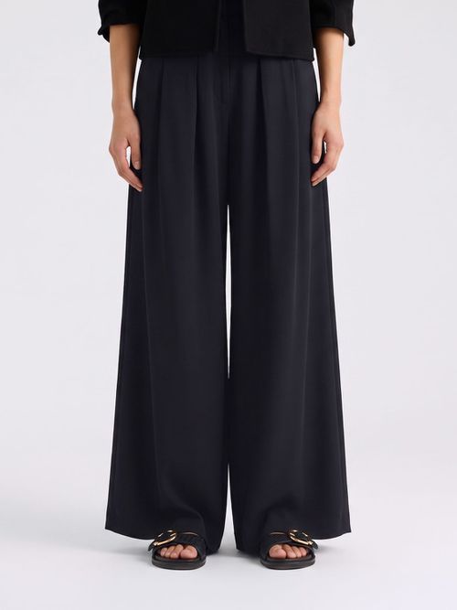 MOMONÌ Pants Woman color Black