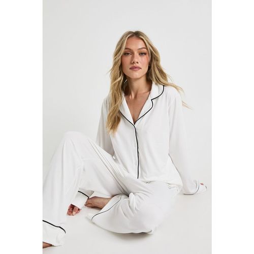 Boohoo Womens Petite Jersey Piping Detail Long Sleeve Shirt & Trousers Pyjama Set - White