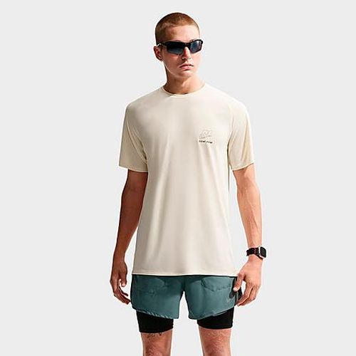 Men's Stride Dri-FIT Distant Dreams ADV Running Top in Coconut Milk