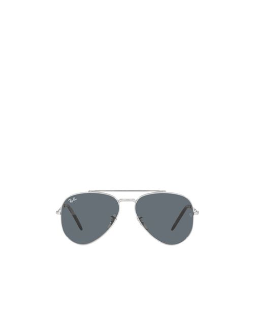 Tinted aviator sunglasses