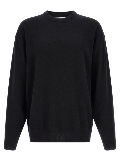 Sweater — Black