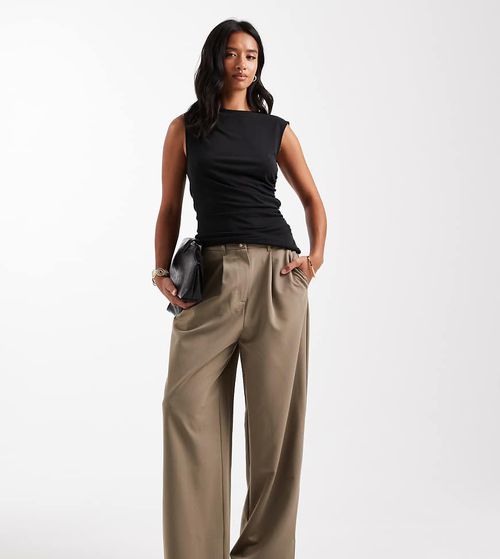 Tailored wide leg pants in khaki-Green