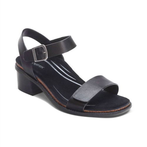 Women's Mae Adjustable Quarter Strap Heel In Black