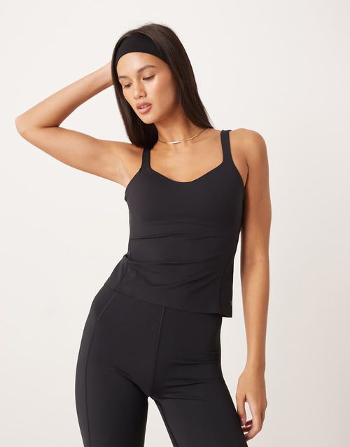 AirForm lift tank top in black