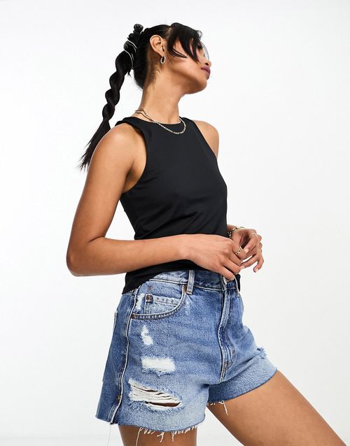 Racer neck slinky tank top in black