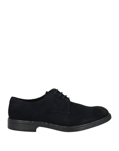 Man Lace
