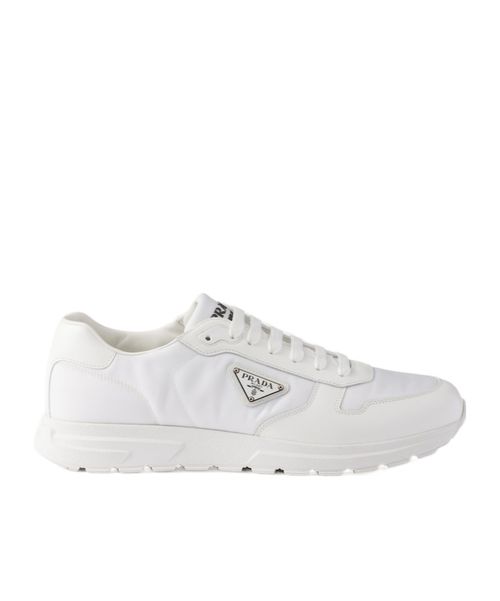 Logo Plaque Low-Top Sneakers