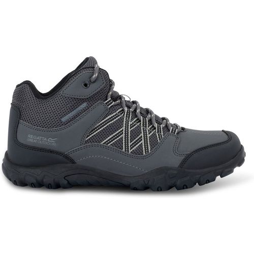 Edgepoint Waterproof Mid Walking Boots