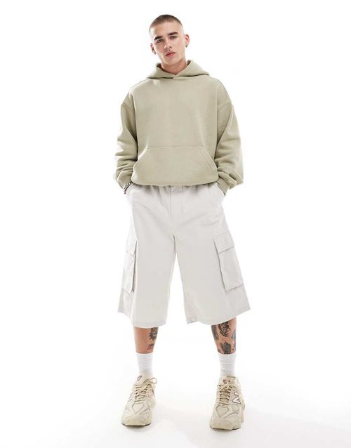 Super baggy cargo shorts in stone-White
