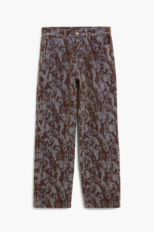 Straight textured pant