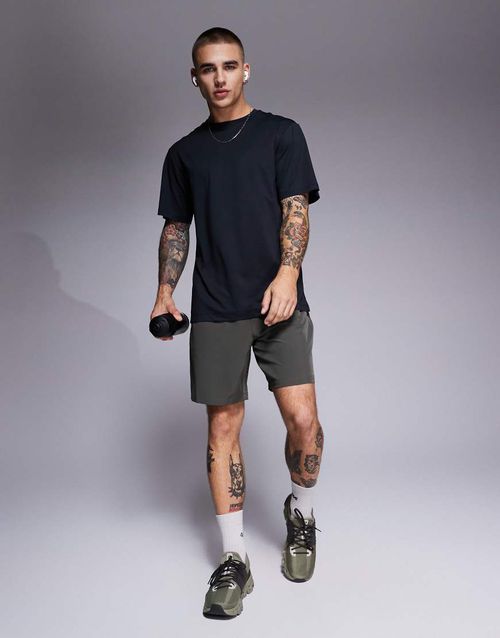 Icon quick dry mesh training t-shirt in black