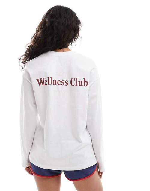 Long sleeve wellness club graphic crew in white