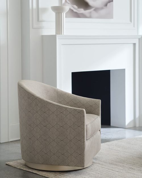 Victoria Swivel Chair