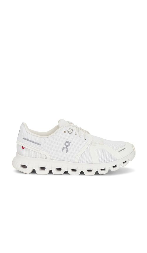 On Cloud 6 Sneaker in White. - 8.5 also , 6.5, 7, 7.5, 8