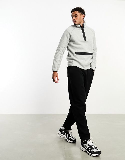 Tech Fleece half zip sweatshirt in gray