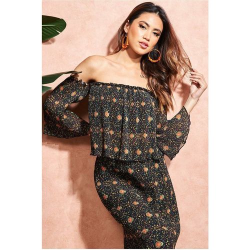 City Goddess Off The Shoulder Printed Crop Top - Black