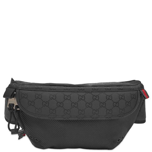 Gucci Men's Nylon GG Belt Bag in Black
