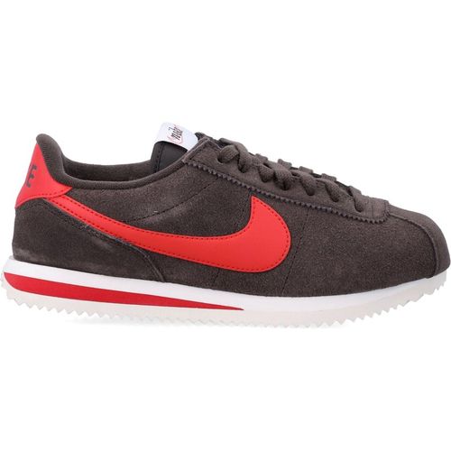 Nike Sneaker