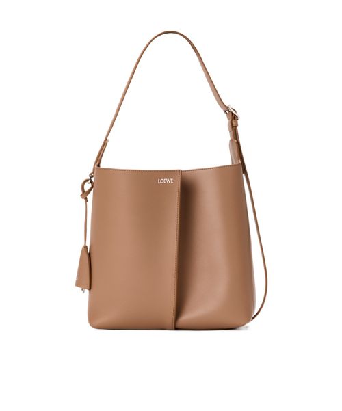Medium Bilbao bucket in smooth calfskin