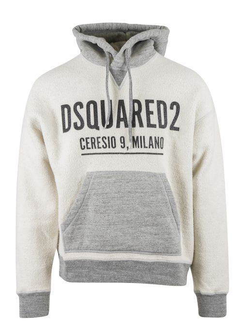 Jumper with logo