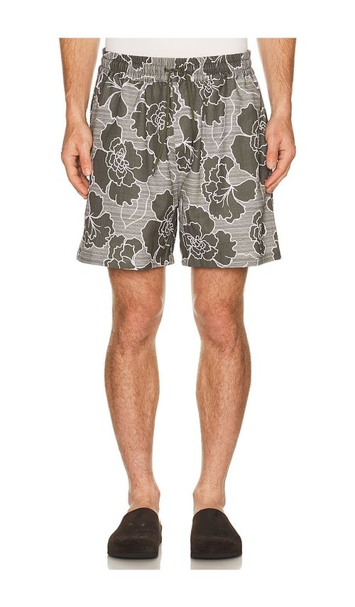 Les Deux Charlie Poppy All Over Print Shorts in Olive. - L also in M, S, XL/1X
